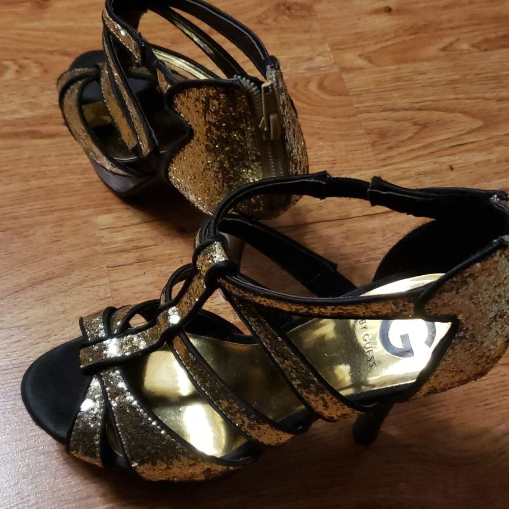 Guess stilettos platform shoes